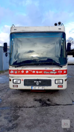 MAN NIESMANN BISHOFF CLOU LINER 700 KAMPER 6 OSOB